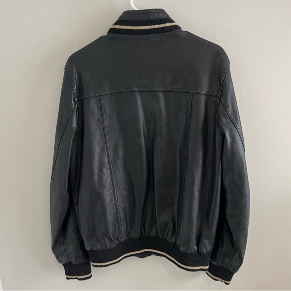 Wilsons Black Faux Leather BomberJacket. - Picture 5 of 15